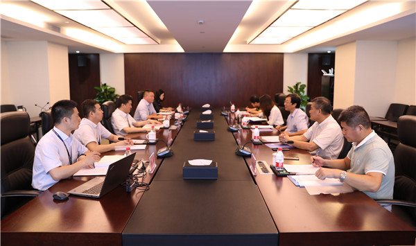 浙江省商貿業(yè)聯(lián)合會會長隋劍光一行到我司考察交流
