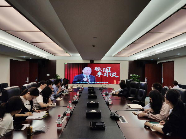 《習(xí)近平談治國理政》第三卷在浙商中拓掀起學(xué)習(xí)熱潮