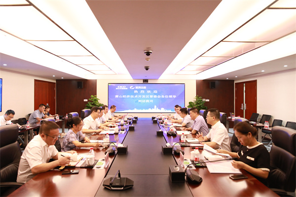 蕭山區(qū)委常委、開(kāi)發(fā)區(qū)黨工委書(shū)記、管委會(huì)主任許昌調(diào)研我司