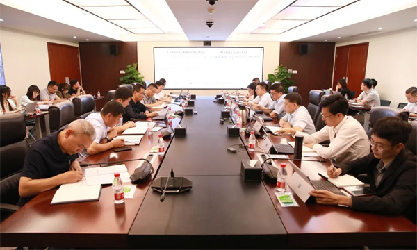 公司黨委書記、董事長(zhǎng)袁仁軍調(diào)研再生資源事業(yè)部