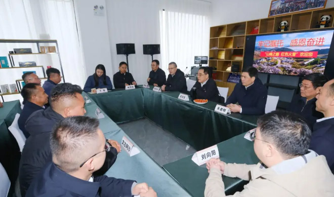 省交通集團黨委書記、董事長高浩孟赴四川開展東西部協(xié)作走訪慰問