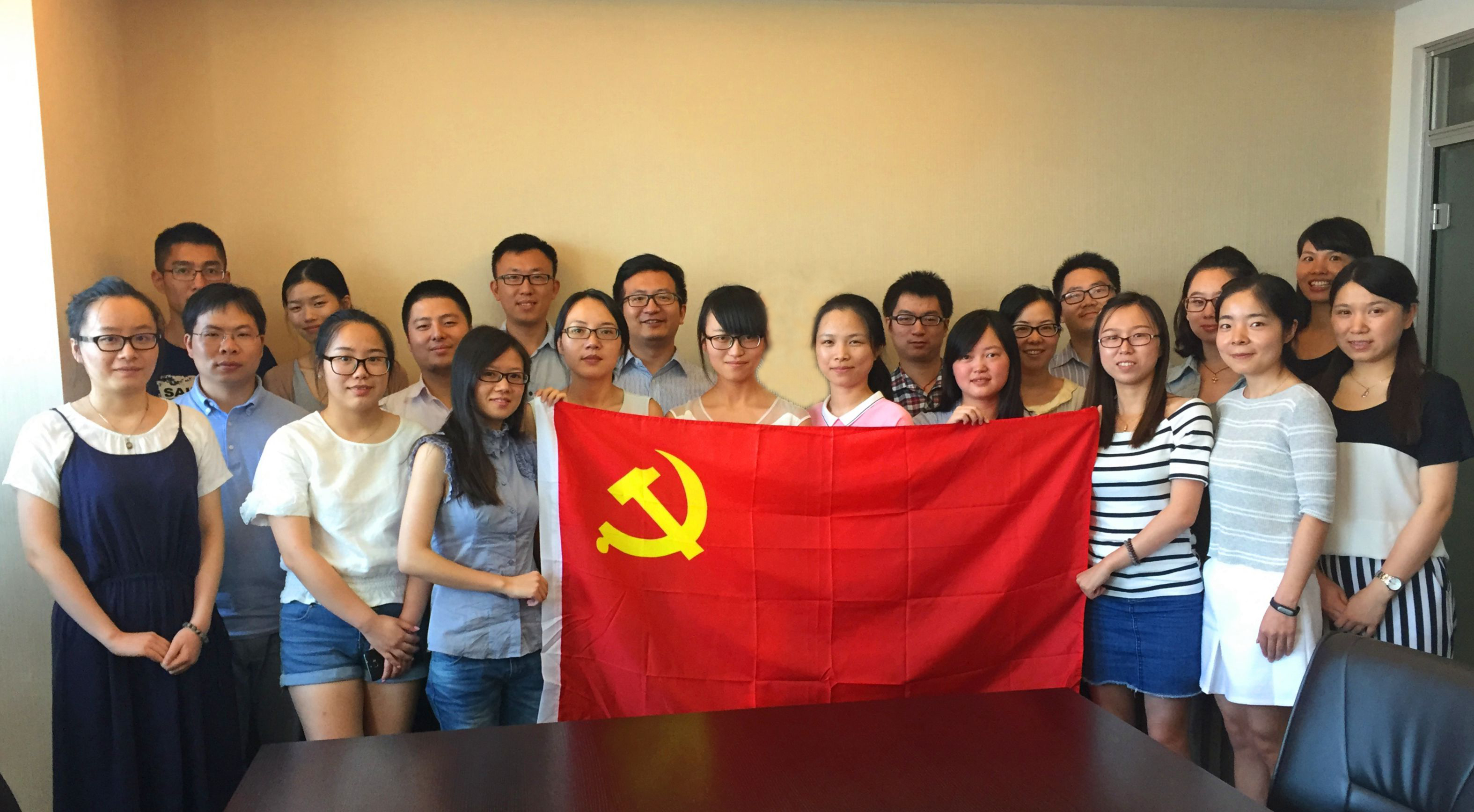 杭州聯(lián)合黨支部拉開“兩學(xué)一做”活動(dòng)序幕